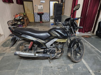 Mahindra Centuro