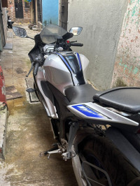 Yamaha R15M