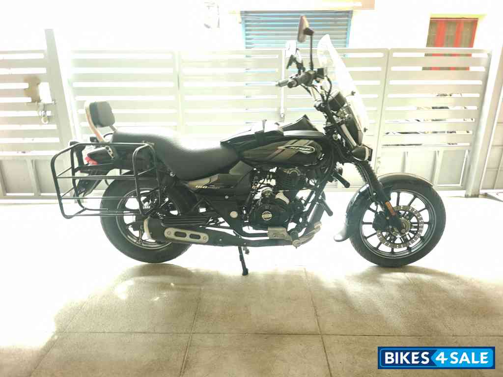 Bajaj Avenger Street 160 BS6