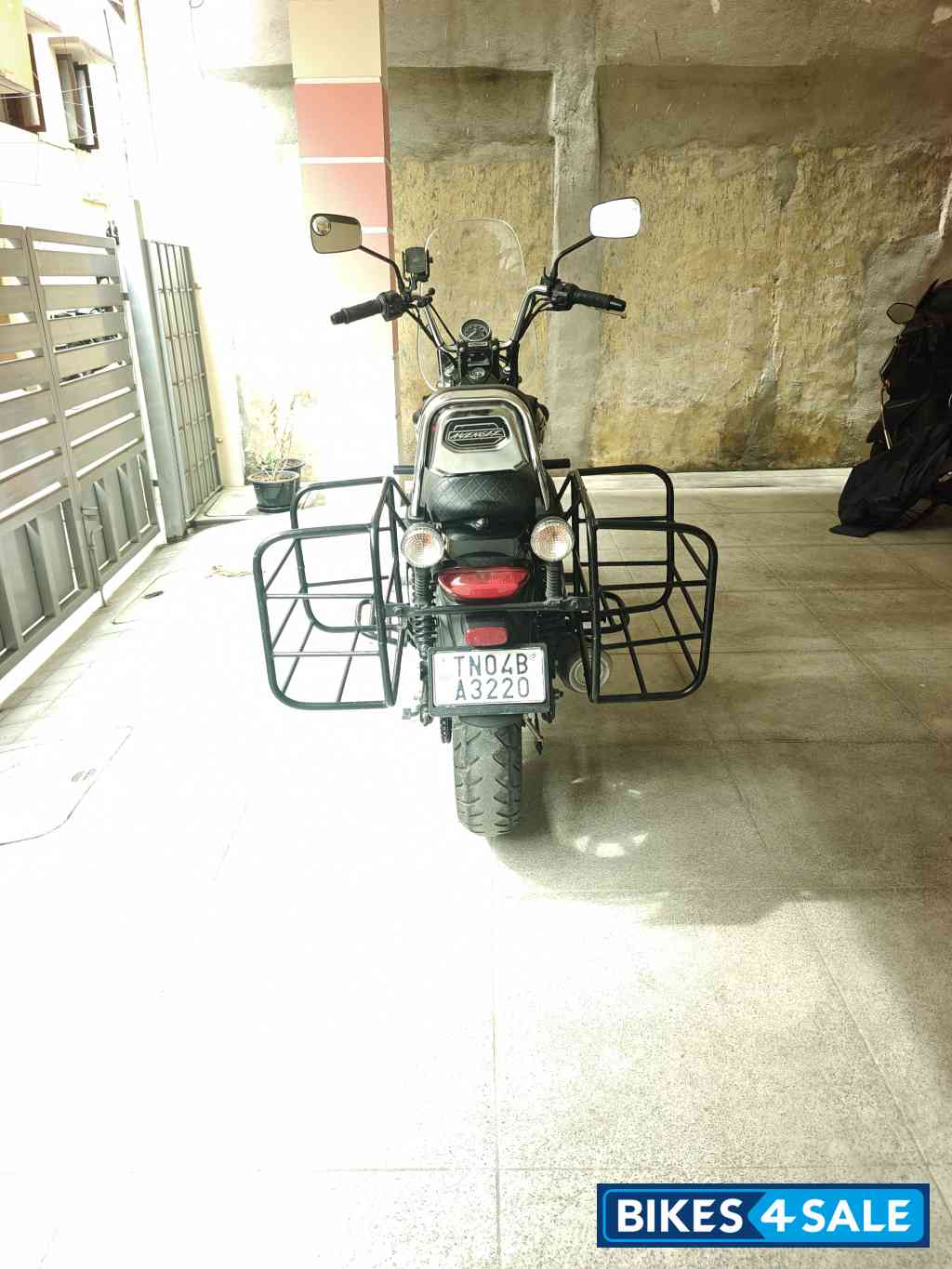 Bajaj Avenger Street 160 BS6 Bajaj Avenger Street 160 BS6