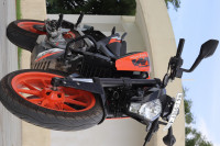KTM Duke 125
