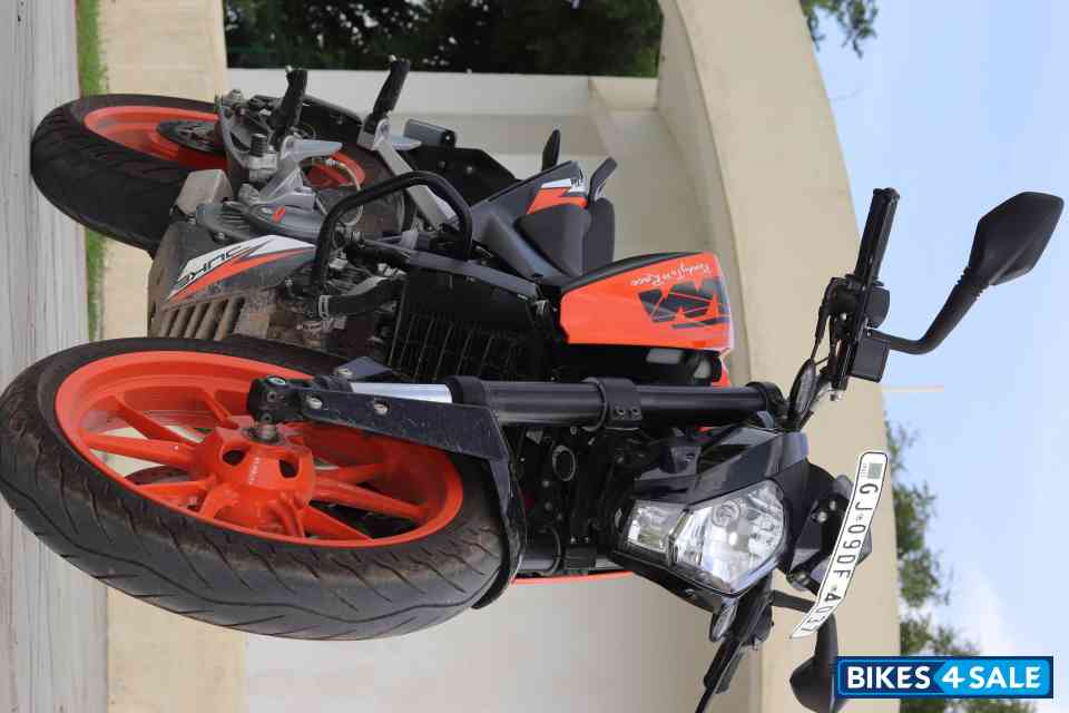 KTM Duke 125 KTM Duke 125