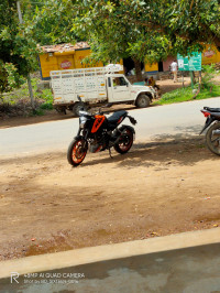 KTM Duke 125