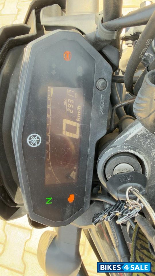 Black Yamaha FZ 25 BS6