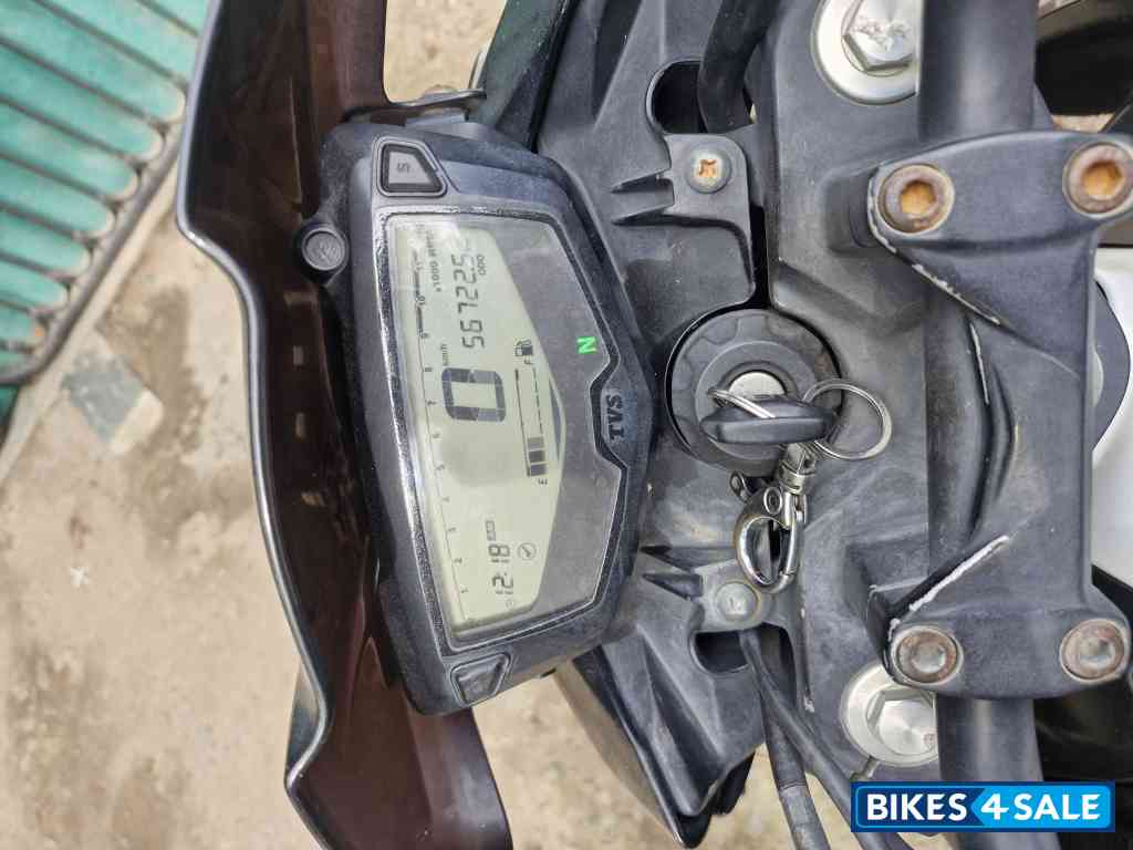 TVS Apache RTR 160 4V TVS Apache RTR 160 4V