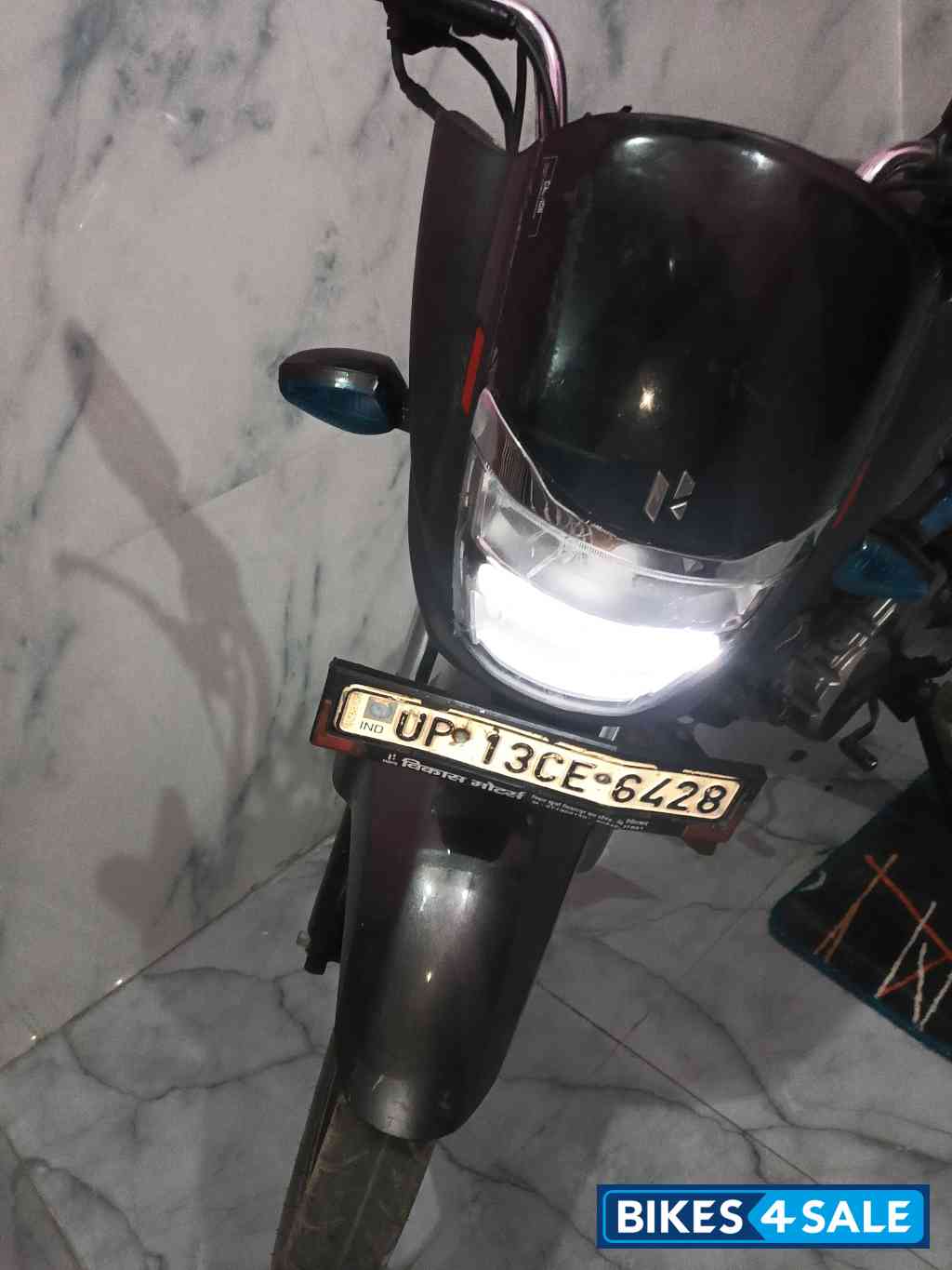 Dark Grey Hero Super Splendor XTEC