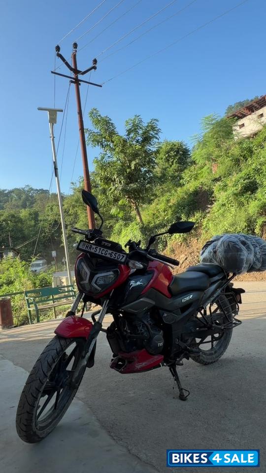 Red TVS Raider 125 Red TVS Raider 125
