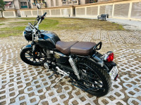 Pearl Black Honda CB350 DLX Pro