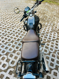 Pearl Black Honda CB350 DLX Pro