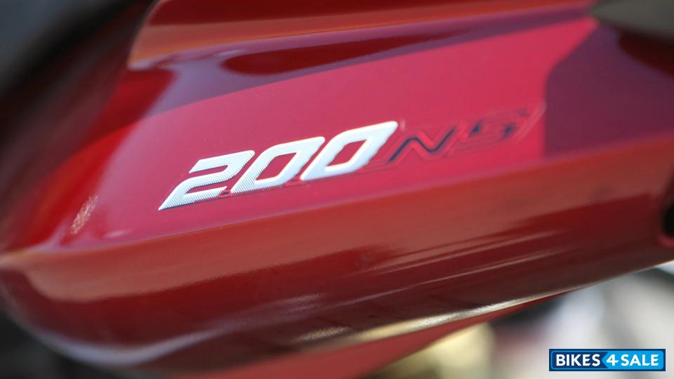 Red Bajaj Pulsar NS200