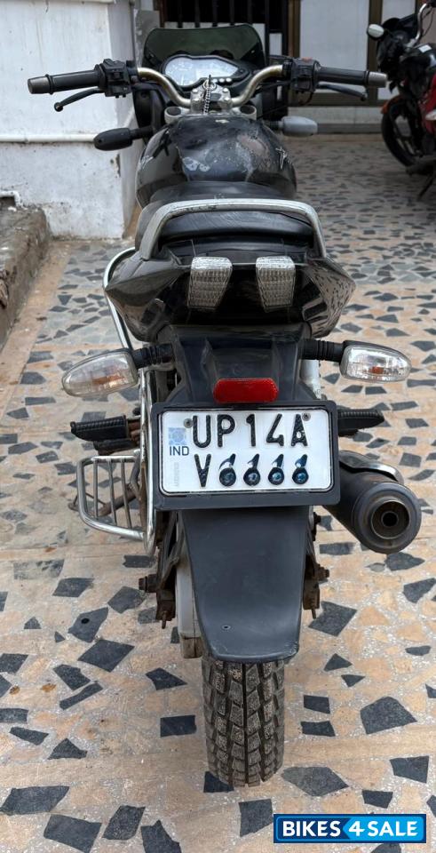 Black Bajaj Pulsar 150 DTSi Black Bajaj Pulsar 150 DTSi