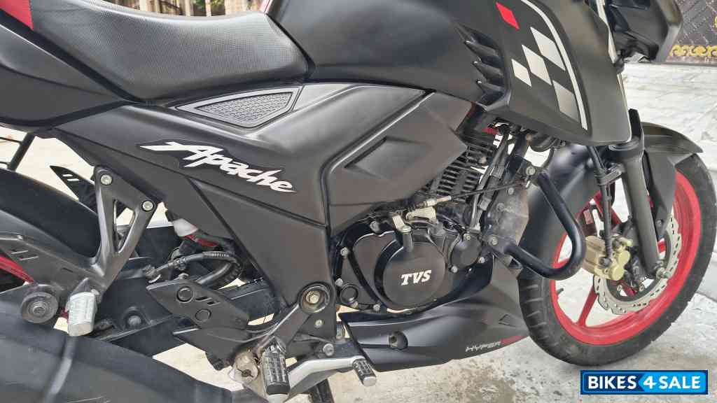 TVS Apache RTR 160 4V Special Edition TVS Apache RTR 160 4V Special Edition