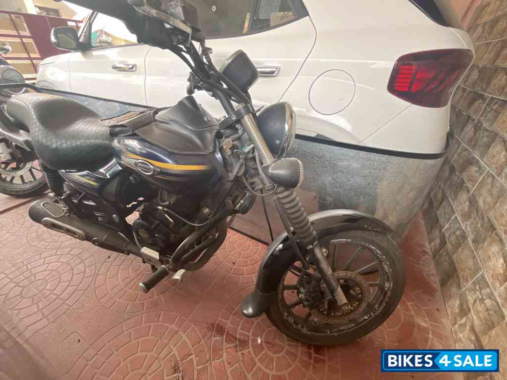 Bajaj Avenger Street 160