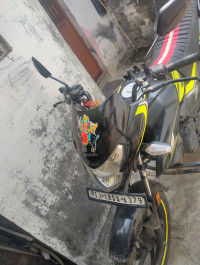 Black Honda SP125