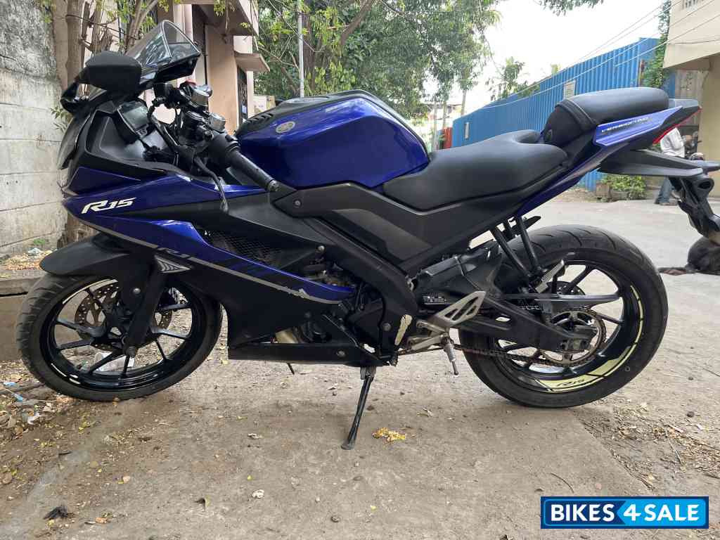Blue Yamaha YZF R15 V3 Blue Yamaha YZF R15 V3