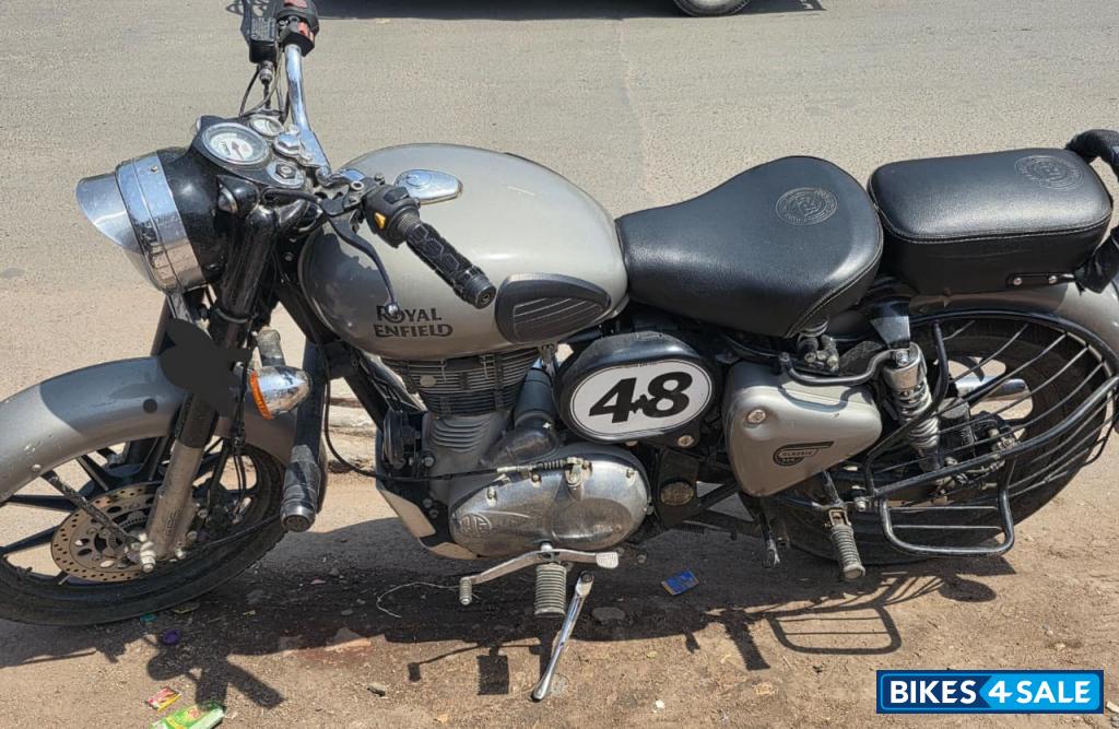 Royal Enfield Bullet 350