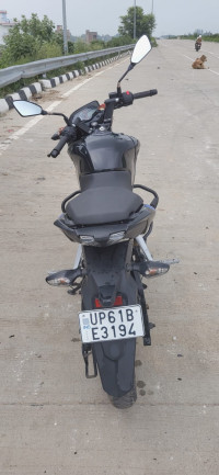 Bajaj Pulsar P150 Twin Disc Split Seat
