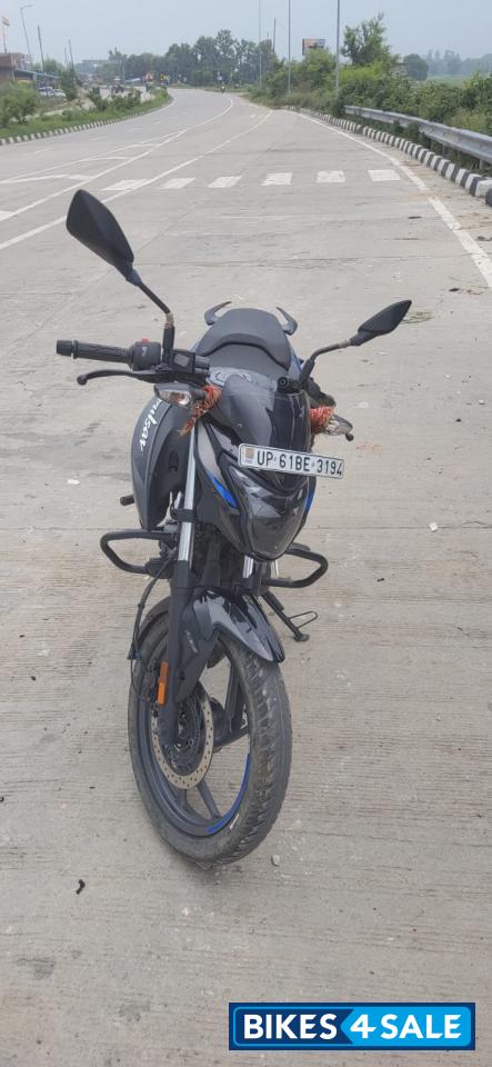 Bajaj Pulsar P150 Twin Disc Split Seat Bajaj Pulsar P150 Twin Disc Split Seat