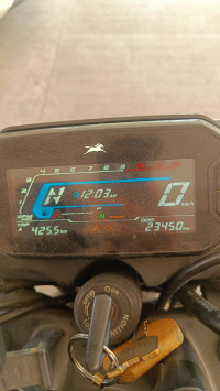 TVS Raider Split Seat