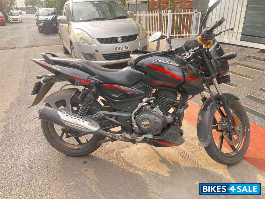 Bajaj Pulsar 150