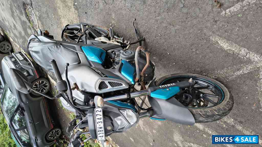 Yamaha FZ-S FI V3