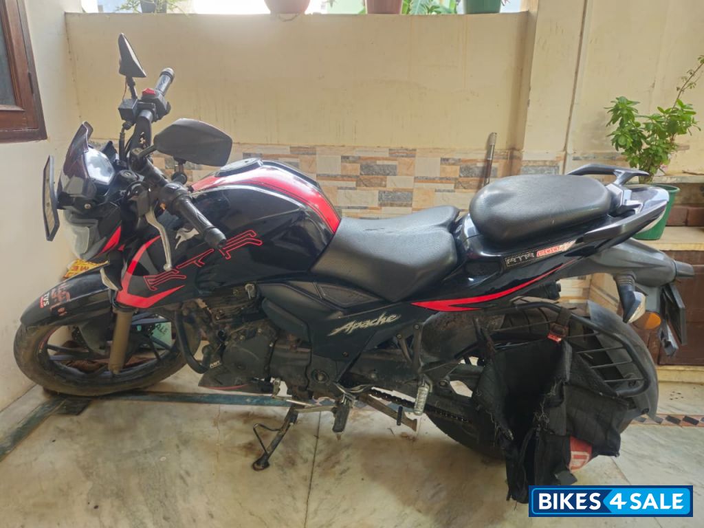 TVS Apache RTR 200 4V ABS Race Edition 2.0
