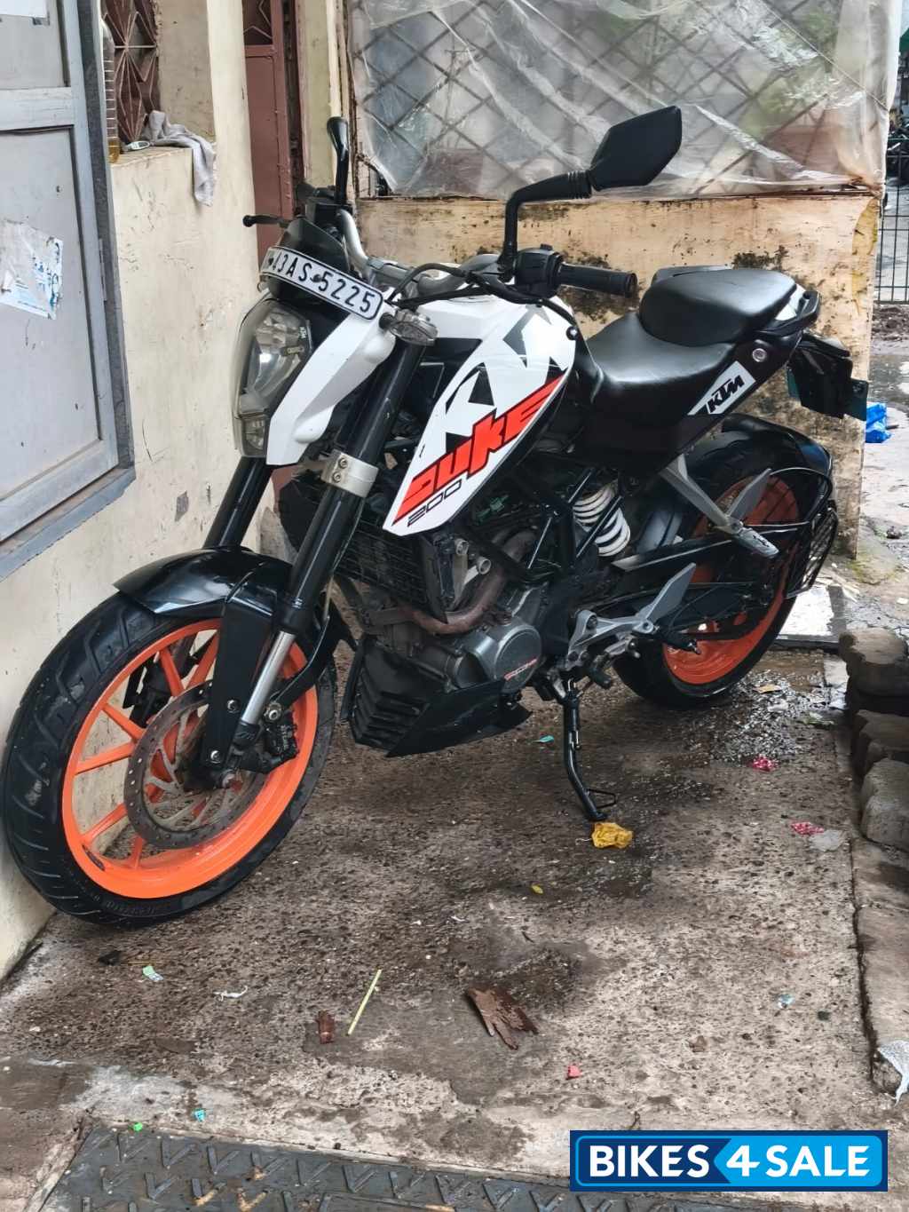 KTM Duke 200
