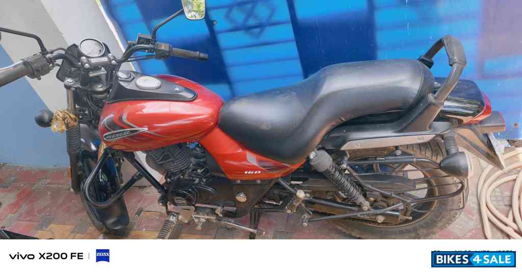 Bajaj Avenger Street 160