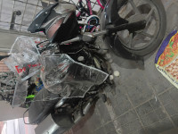 Black Bajaj Discover 100 DTS-Si