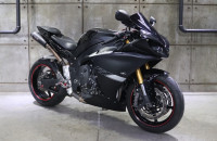 Yamaha YZF R1