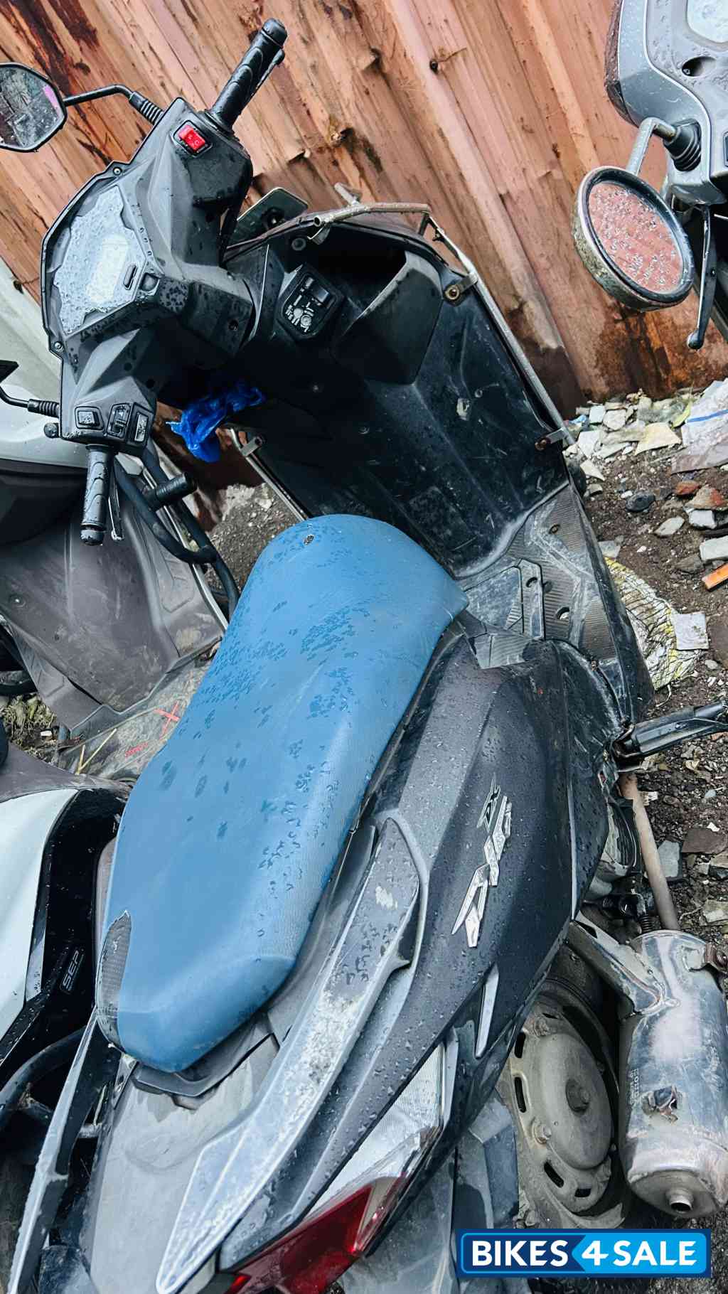Grey Honda Dio