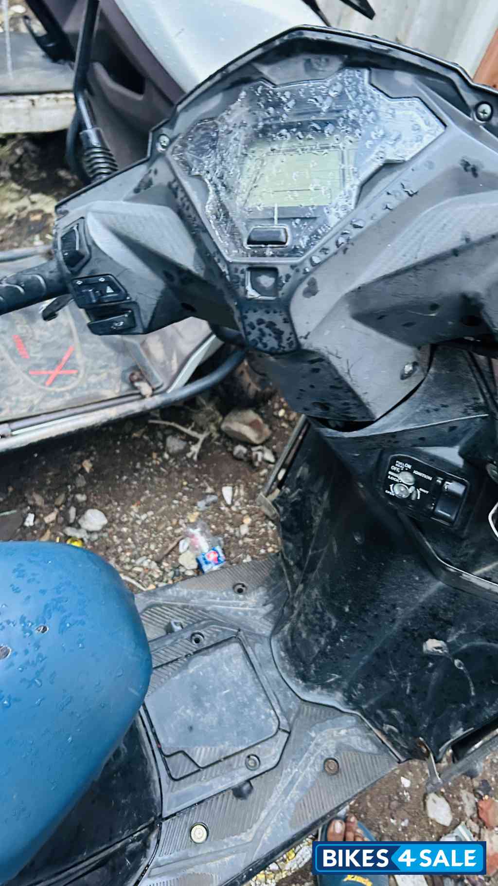 Grey Honda Dio Grey Honda Dio