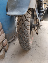 Red Black Bajaj Pulsar 125 Carbon Fibre Disc Split Seat