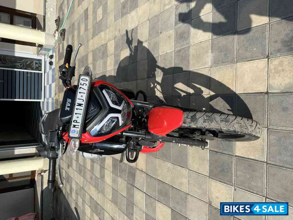Red TVS Raider 125 Red TVS Raider 125