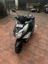 Yamaha Cygnus Ray ZR