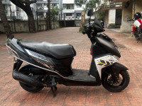 Yamaha Cygnus Ray ZR