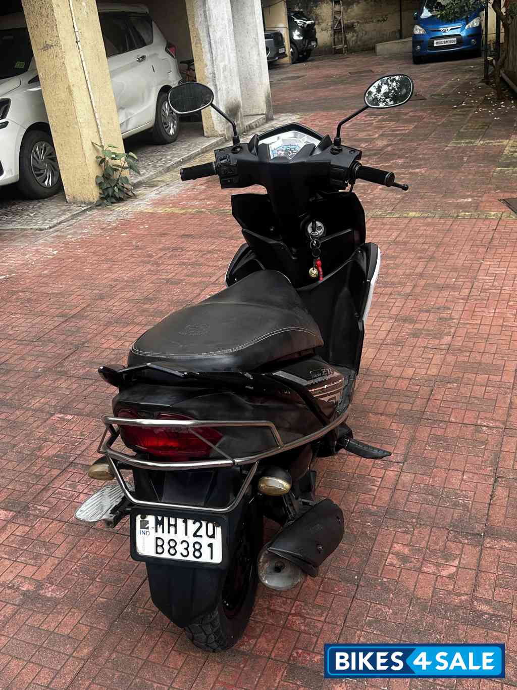 Yamaha Cygnus Ray ZR Yamaha Cygnus Ray ZR