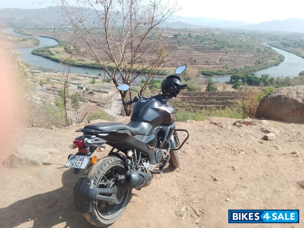 Yamaha FZ-S Yamaha FZ-S