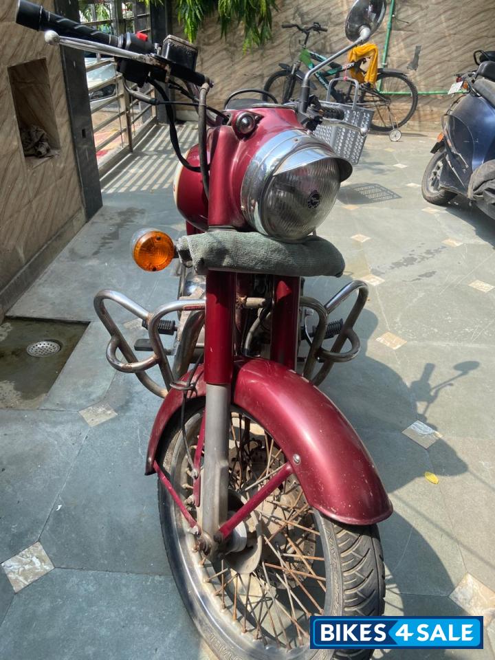 Royal Enfield Classic 500