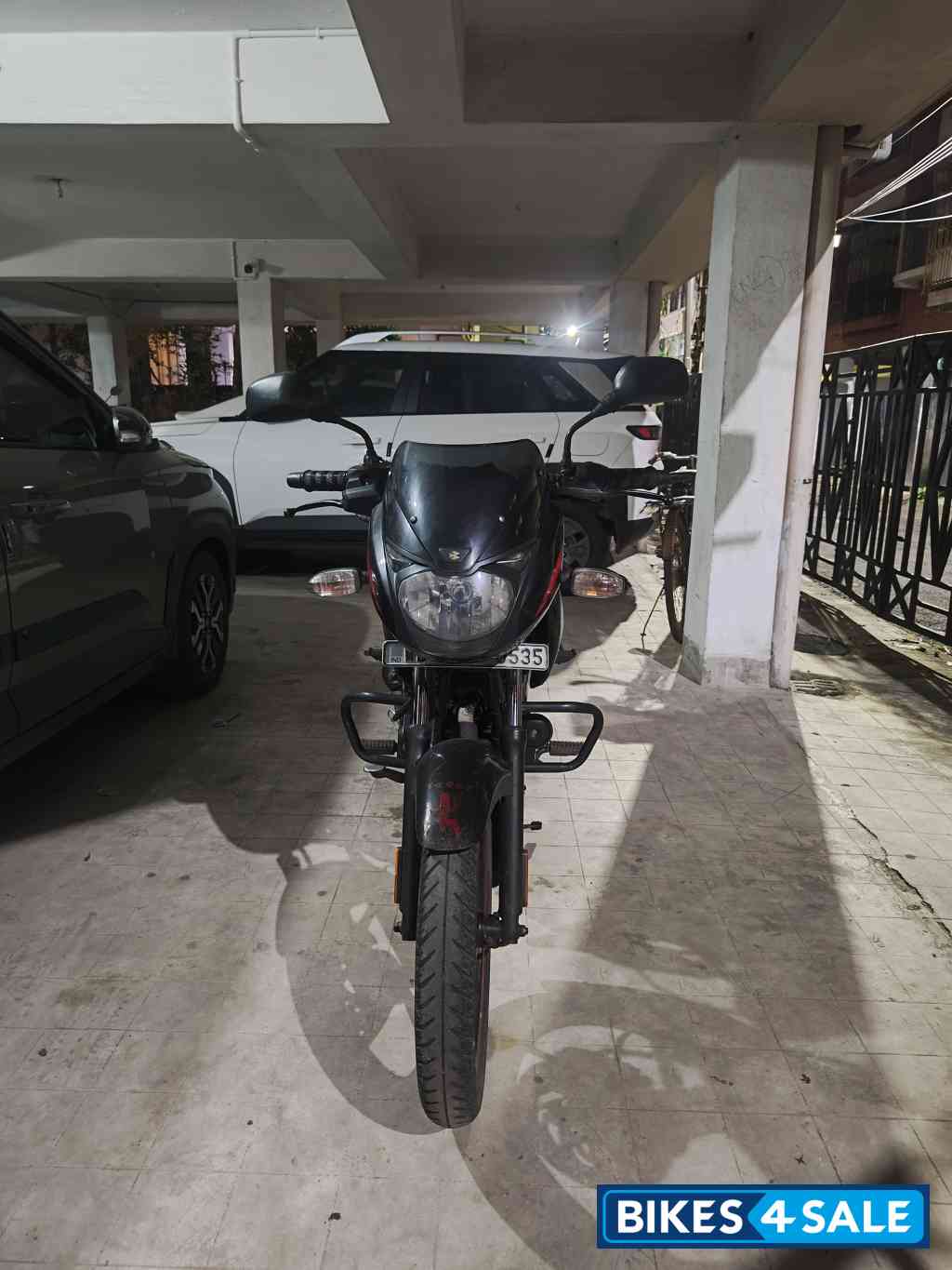 Bajaj Pulsar 125 Neon Disc Single Seat Bajaj Pulsar 125 Neon Disc Single Seat