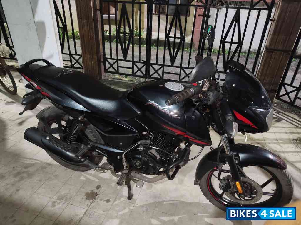 Bajaj Pulsar 125 Neon Disc Single Seat Bajaj Pulsar 125 Neon Disc Single Seat