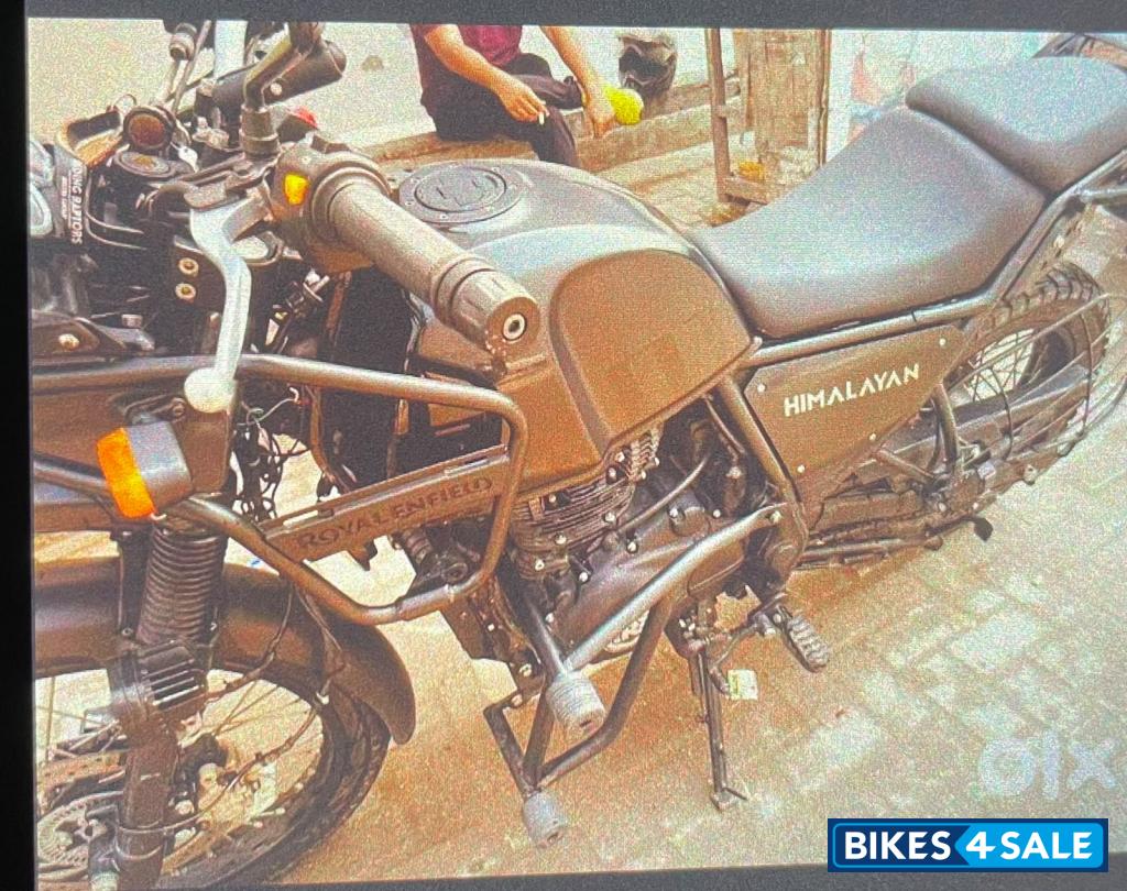 Granite Black Royal Enfield Himalayan Granite Black Royal Enfield Himalayan
