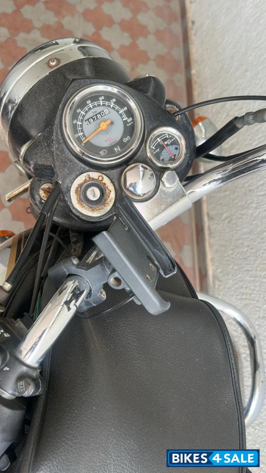 Royal Enfield Bullet Machismo A350