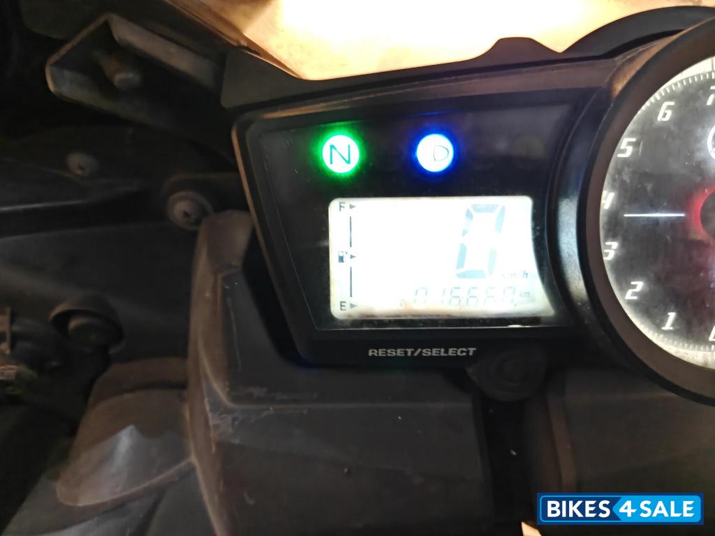 Yamaha YZF R15 V2