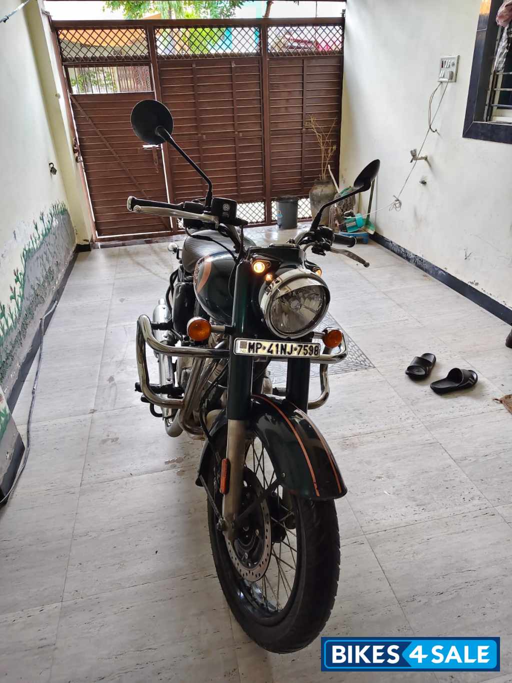 Royal Enfield Classic 350 Single Channel BS6