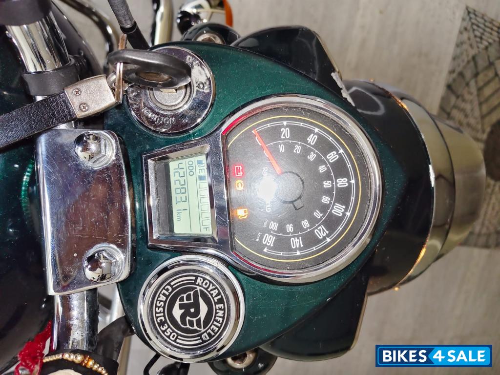 Royal Enfield Classic 350 Single Channel BS6 Royal Enfield Classic 350 Single Channel BS6