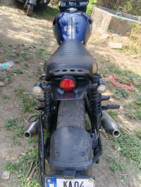 Blue Yezdi Scrambler Dual Tone