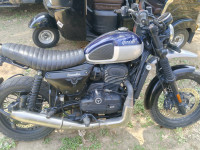 Blue Yezdi Scrambler Dual Tone