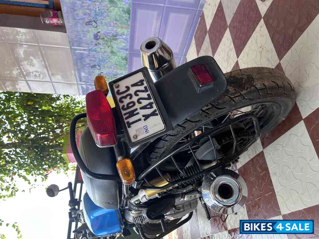Blue/black Royal Enfield Continental GT 650