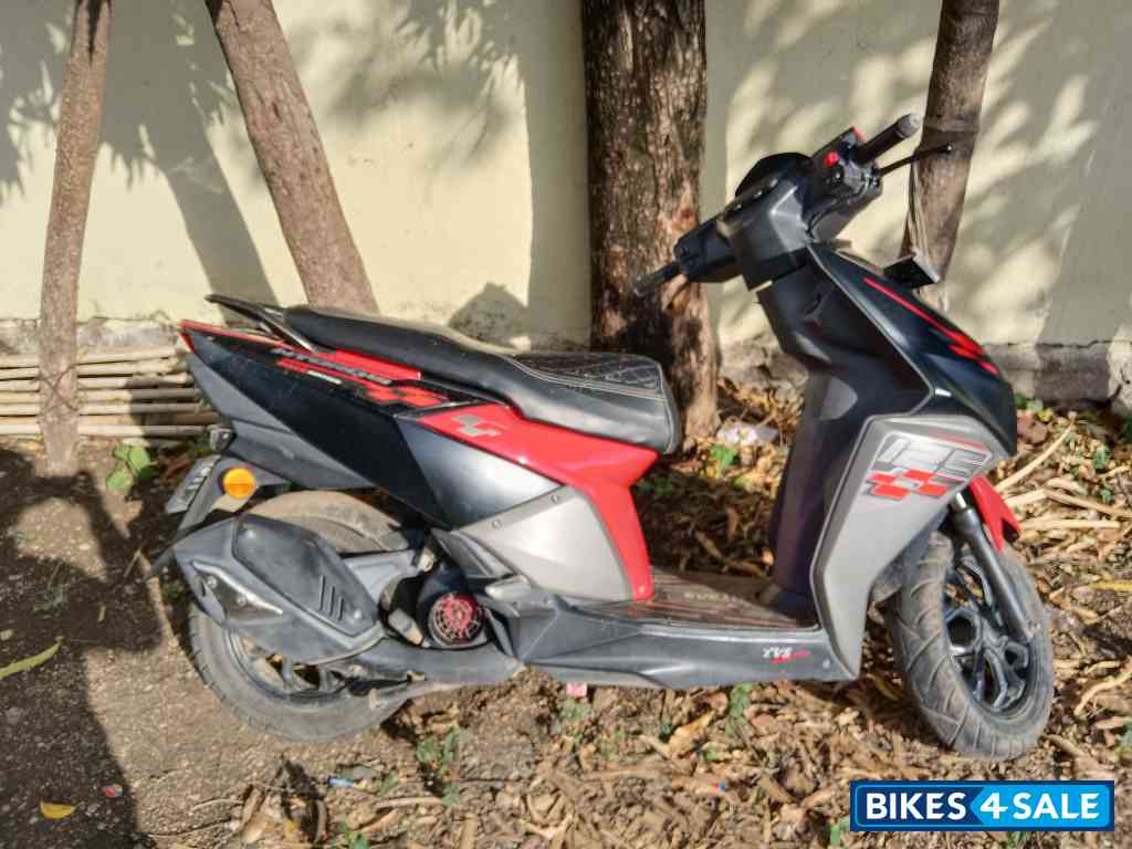 Red Black TVS NTORQ 125 Race Edition BS6 Red Black TVS NTORQ 125 Race Edition BS6